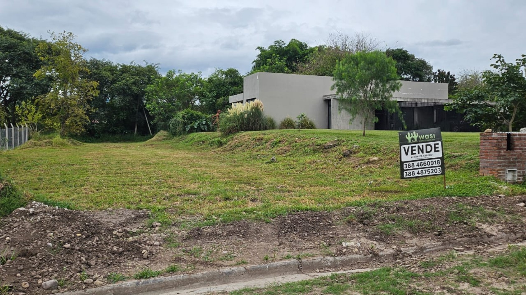 TERRENO BARRIO LAS MORAS HIGUERILLAS